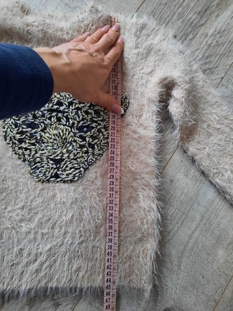 Krásny huňatý sveter, 128