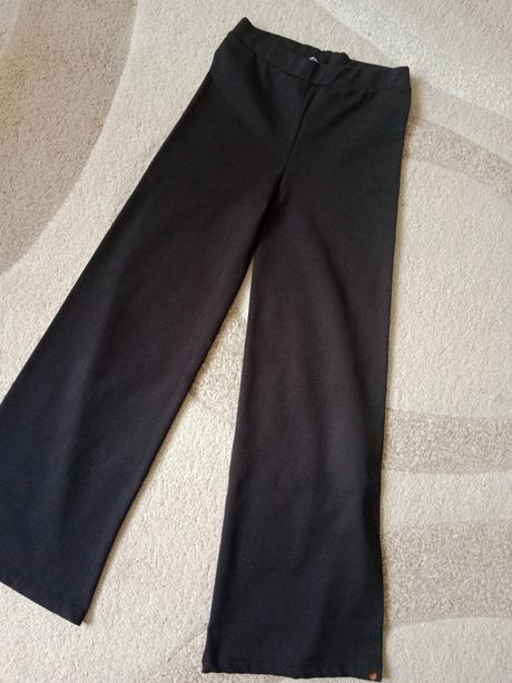 Legíny/nohavice, 152