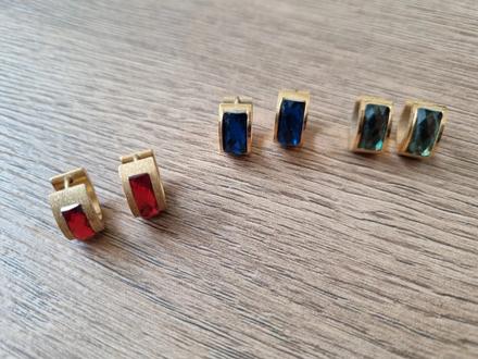 3x náušnice s kamienkami - bižutéria, 