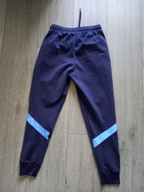 Športová súprava, 146