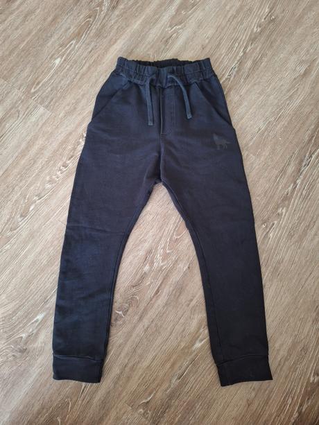 Tepláky mash mnie, 134