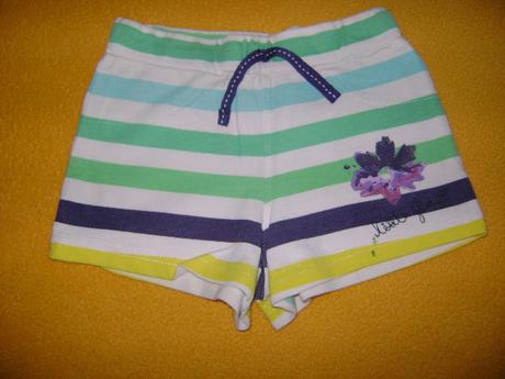 Šortky, f&f,104