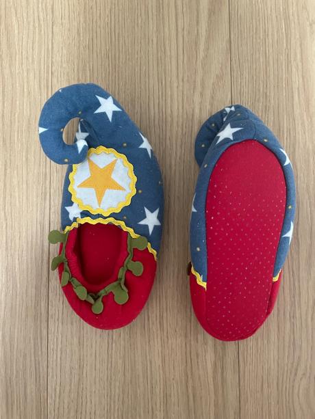 Karnevalove papučky, 30