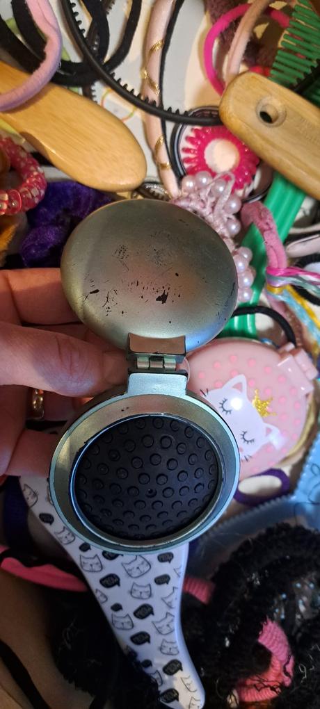 Kefa na vlasy so zrkadielkom skladacia, 