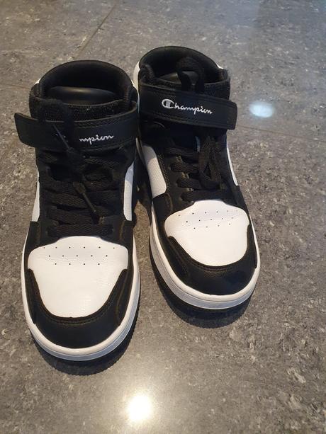 Tenisky, champion,38