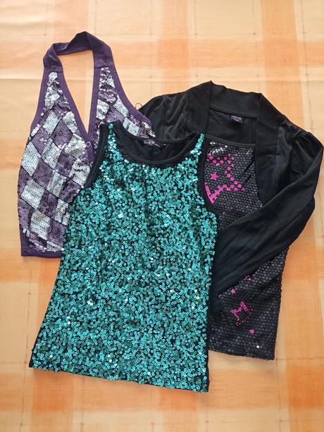 Trblietavé tričká, 134