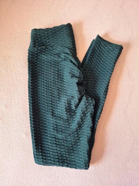 Virálne anticelulitídne push up legíny, m