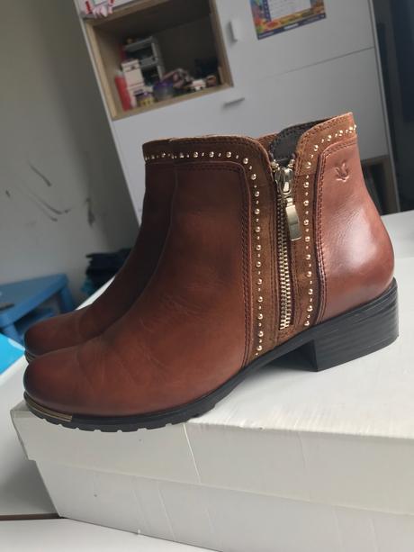 Kožené topánky caprice, 39