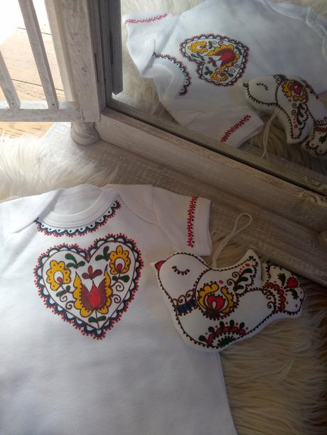 Maľované body so srdiečkom, 68