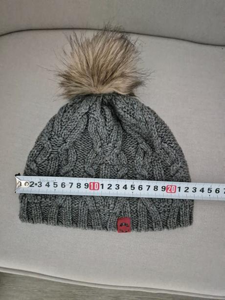 Čiapka mikk-line podšitá top stav, 134