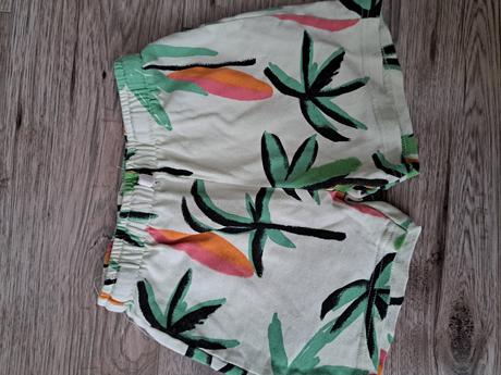 Chlapčenské kratase darovane, zara,110