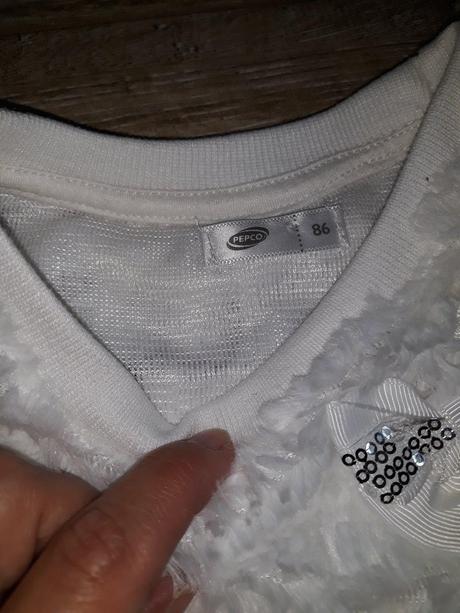 Nenoseni svetrik, 86