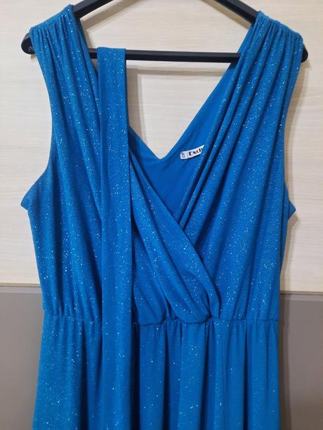 Spoločenske šaty, l