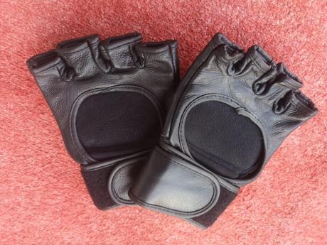 Reebok combat mma kožené rukavice veľkosť l, l