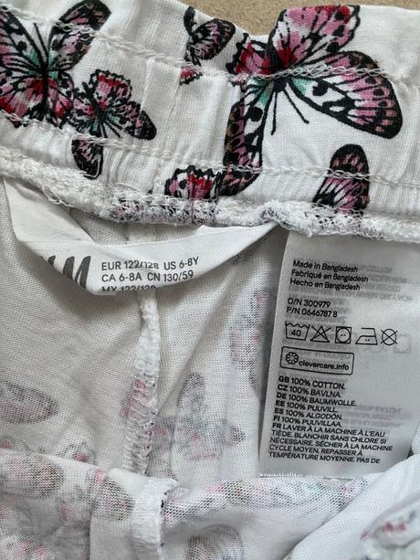 Motylikove sortky, h&m,122