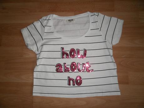 Krátky top s flitrami a potlačou s/m, gate,s