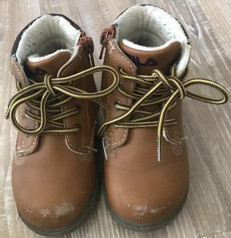 Oteplené topánočky, fila,22