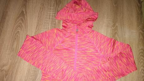 Perfektná športová mikina, 134