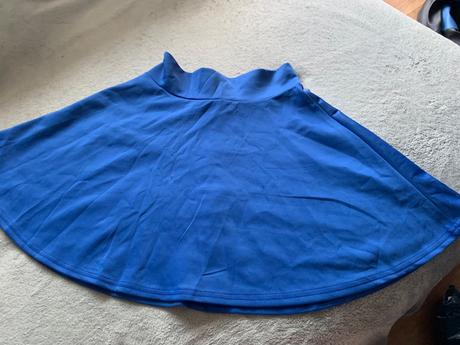 Dievcenska sukna, 158