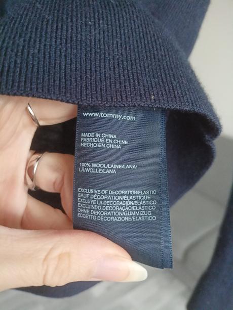 Vlnený značkový sveter, tommy hilfiger,s