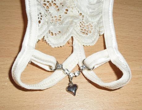 Sexy tangaciky so srdieckom s kamienkami, xs