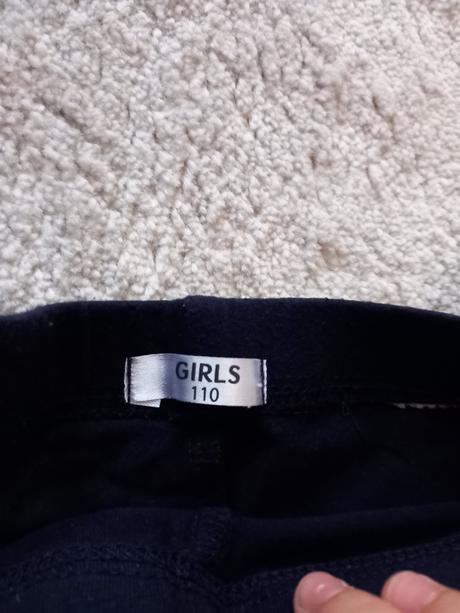 Predám dievčenské legíny veľ. 104-110 cm., 104