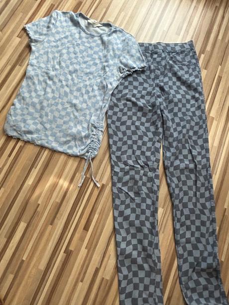 Šachovnicový komplet, h&m,158