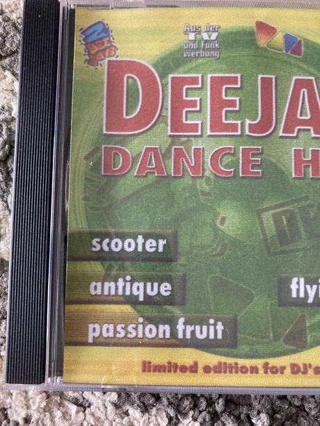 Deejays dance hits cd, 