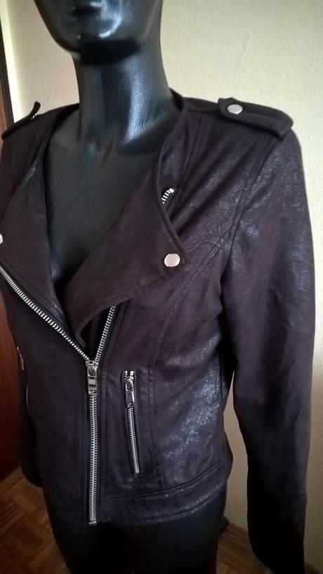 Prechodná bunda, 38