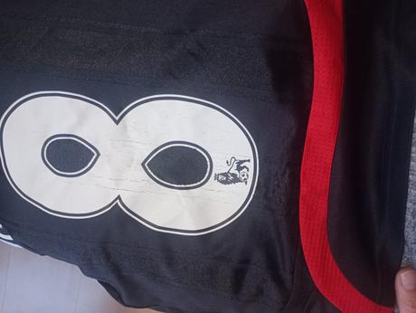 Liverpool-ske dresy, adidas,128