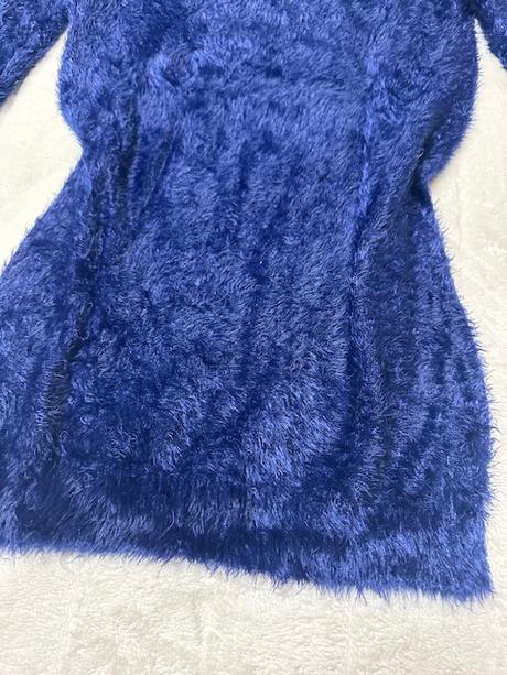 Chlpatý modrý svetrík, m