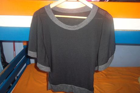 Svetrík s netopierími  rukávmi, s