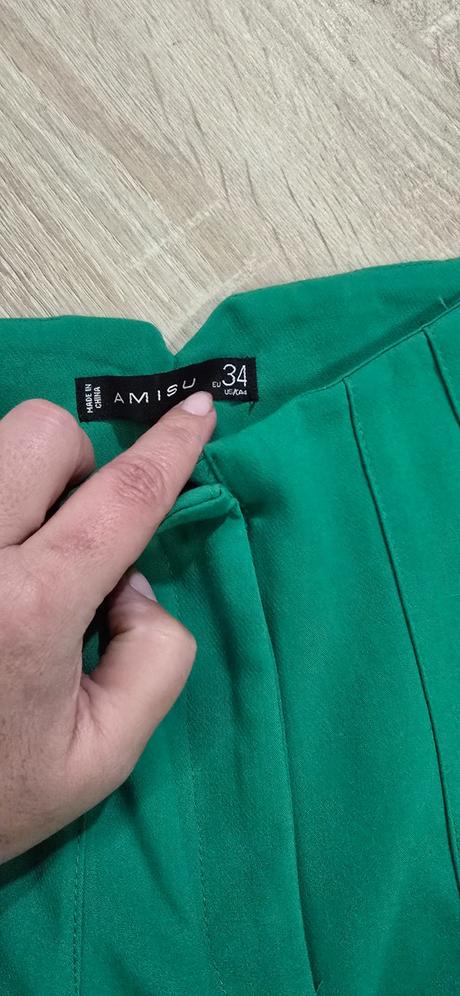 Zelene elegantne nohavice, amisu,34