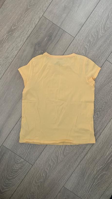 Žlté bavlnené tričko little kids 134 s motívom žir, 134