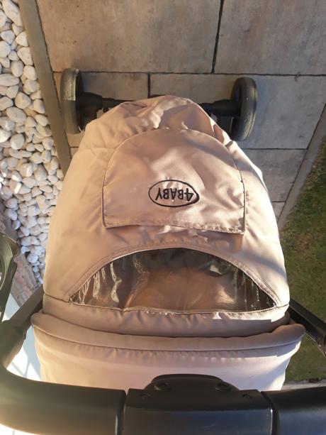 Šortovy kočik, 4baby,4baby atomic