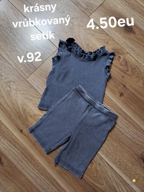 Letný vrúbkovaný set, 92