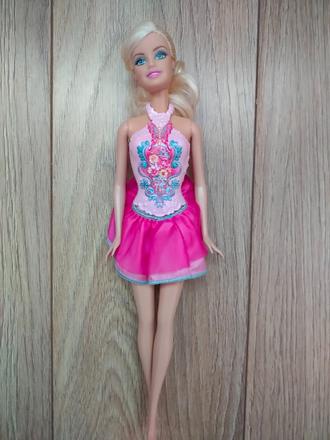 Barbie v baletnom outfite,