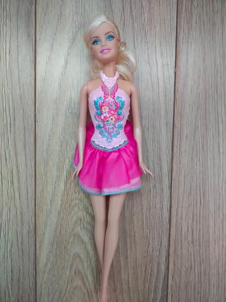Barbie v baletnom outfite, 