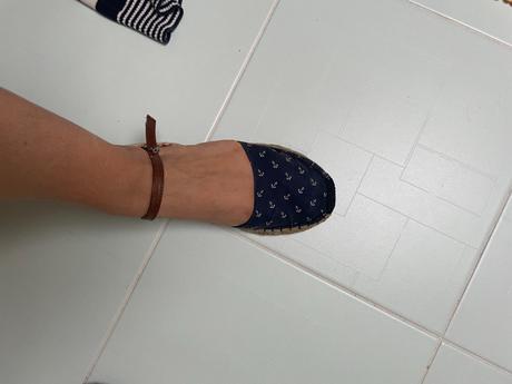 Sandále v námornickom štýle, 39