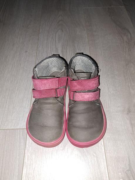 Be lenka celorocky, be lenka,28