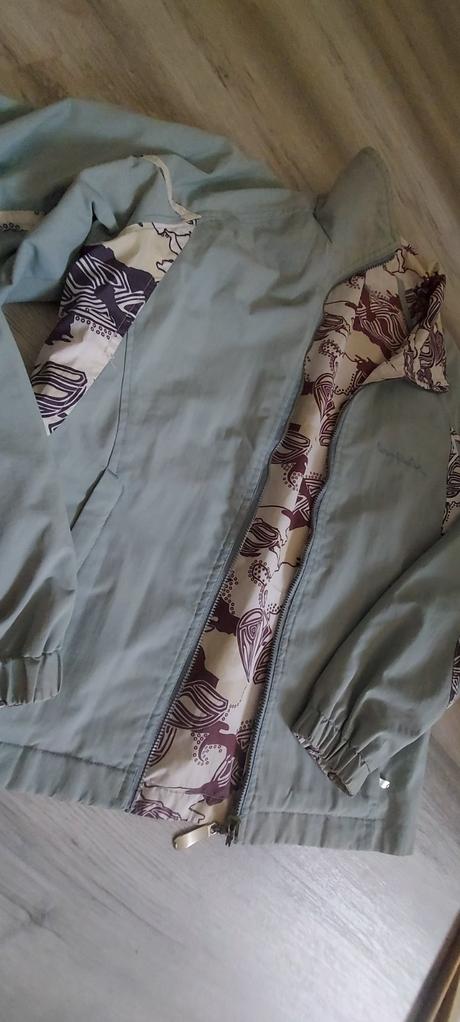 Krásna tenká obojstranna bunda zn.nature winter, s