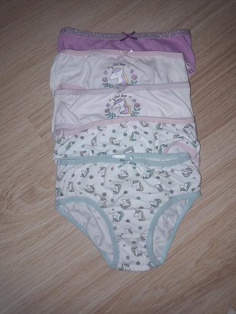 Nohavicky jednorožec, 122