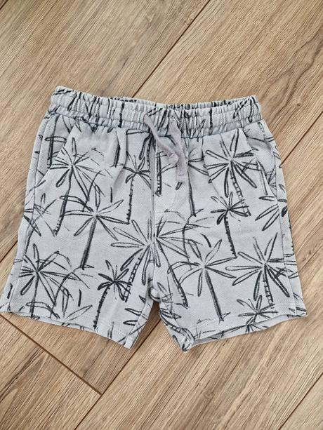 Kraťasy, reserved,98