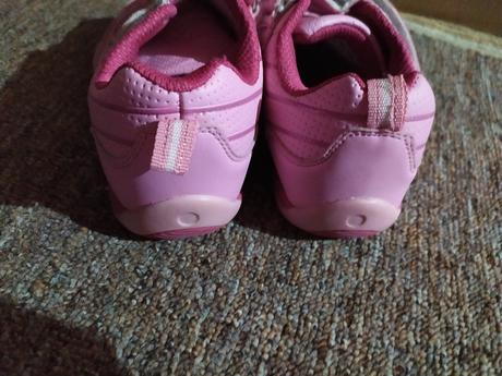 Botasky 33 s poštou, 33