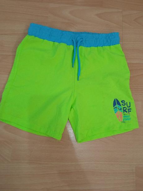 Šortky, pepco,134