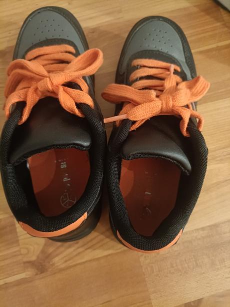 Tenisky na jar/jesen, 35