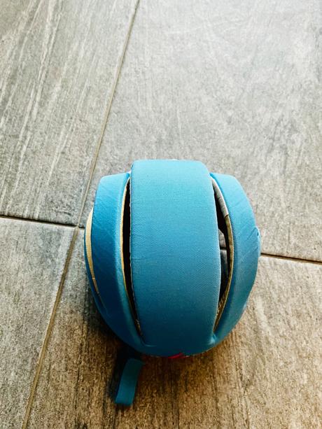 Ochranna helma pre batolata, 