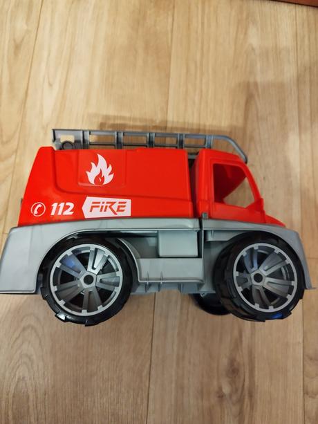 Hasičské auto zn. lena, 