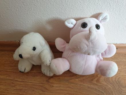 Plyšáci - ľadový medveď a nosorožec,