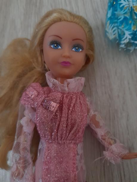 Barbie bábiky,